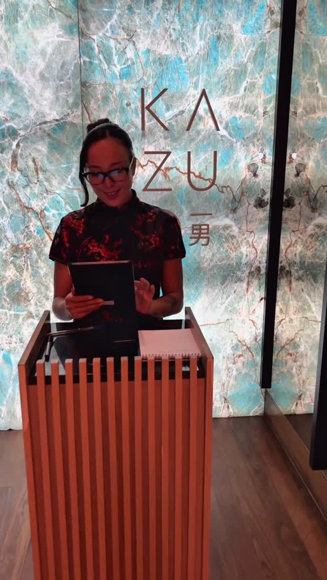 Na última quinta-feira, 10 de abril, realizamos o Odellā Insights no renomado restaurante Kazuo — uma noite de imersão, troca e conhecimento🌍✨

Com a participação especial: @rossanavasconcelos_dermato , @mikayamaguchi__ kayamaguchi_ e @viniplacerda , revisitamos as principais inovações dos congressos mais relevantes do mundo, sob a ótica de quem vive a dermatologia e a ciência no dia a dia.

Foi um encontro exclusivo, promovendo insights valiosos e conversas que impulsionam o conhecimento e a prática médica.

Obrigada a todos que fizeram parte dessa experiência única. 💙
#OdellaInsights #Dermatologia #Inovação #CiênciaNaPele